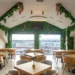 Hotel Herc