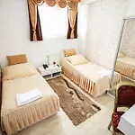 Herc Hotell 3*