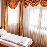 Herc Hotel 3*