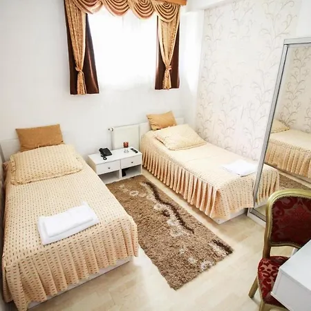 Herc Hotell 3*